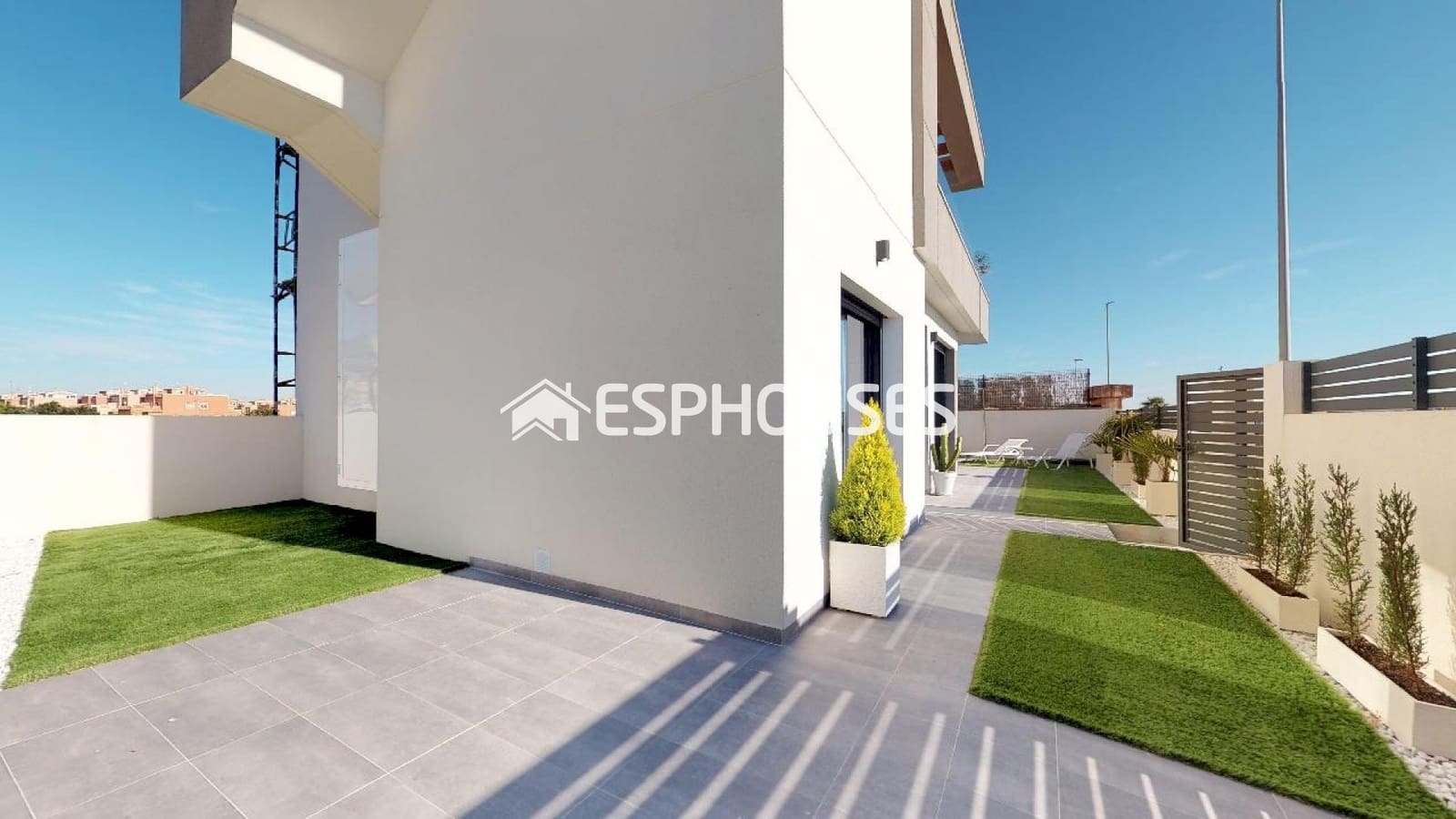 3 bedroom Villa for sale in Los Montesinos with pool - € 423,900 (Ref: 9445136)