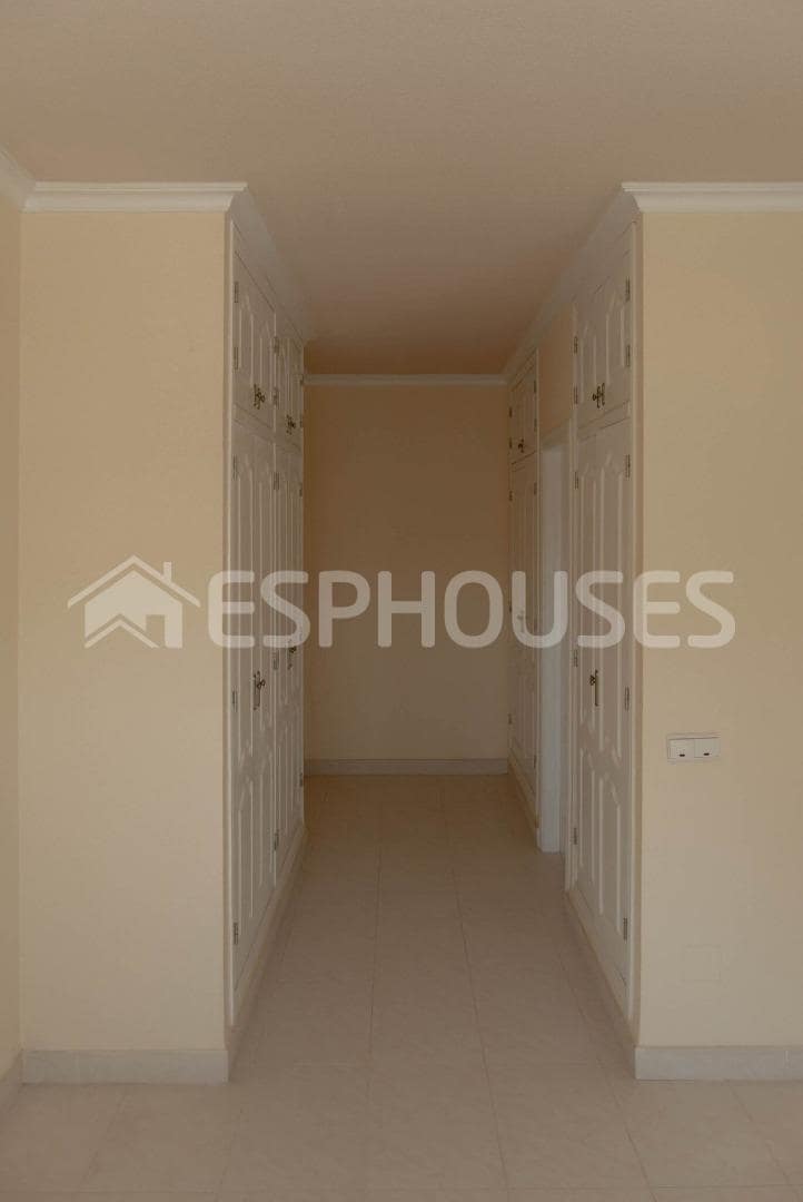 Chalet de 3 habitaciones en Orihuela Costa en venta con piscina garaje - 780.000 € (Ref: 9445137)