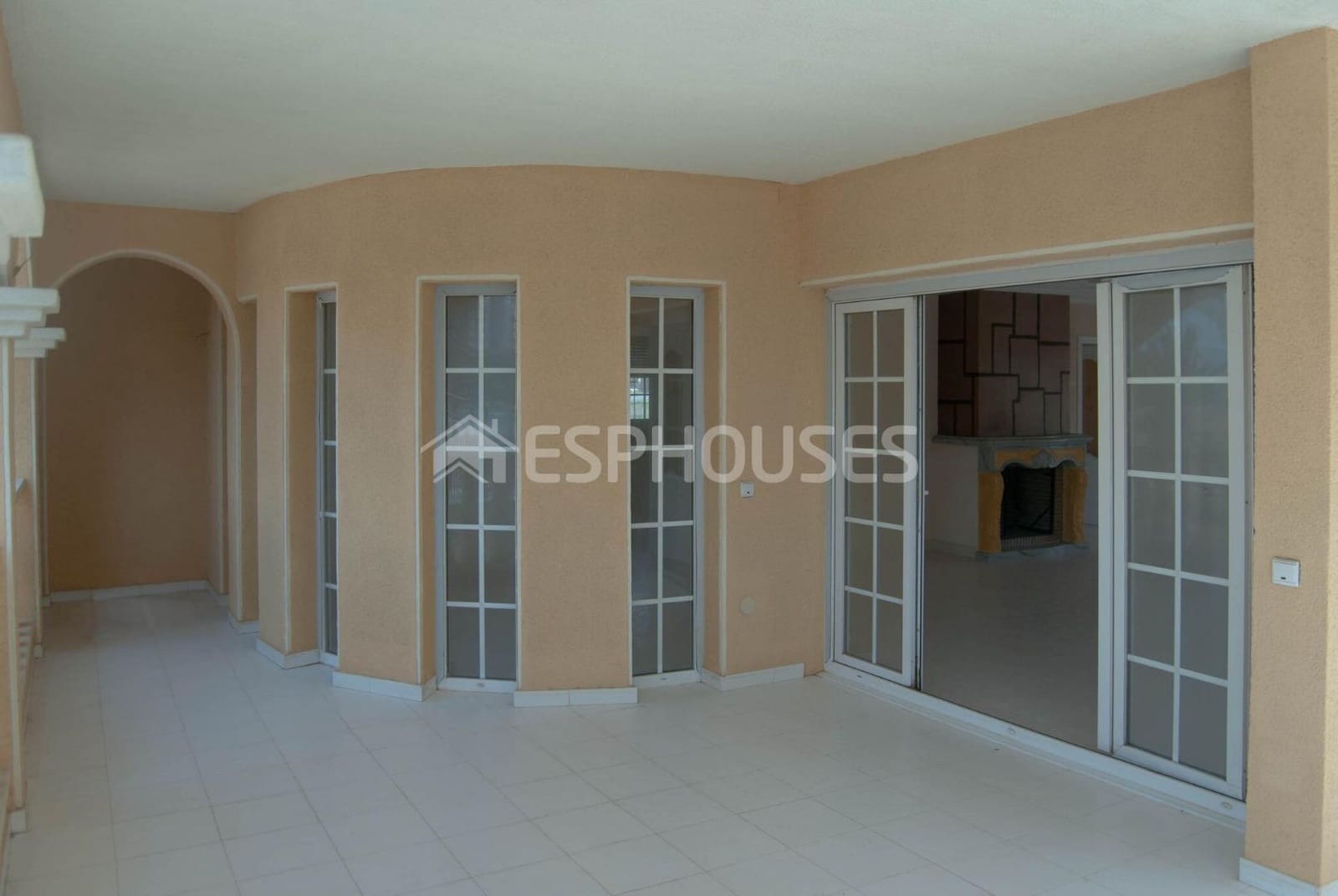 Chalet de 3 habitaciones en Orihuela Costa en venta con piscina garaje - 780.000 € (Ref: 9445137)