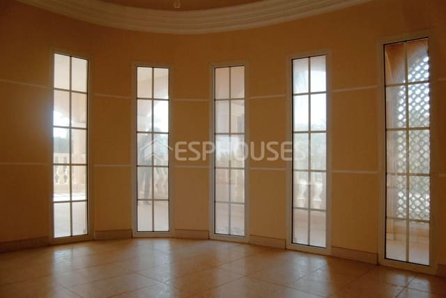 Chalet de 3 habitaciones en Orihuela Costa, Orihuela en venta con piscina garaje - 780.000 € (Ref: 9445137)