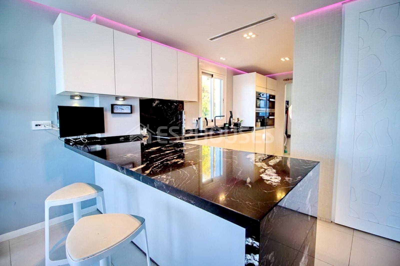 4 sovrum Villa till salu i Finestrat med pool garage - 840 000 € (Ref: 9445138)