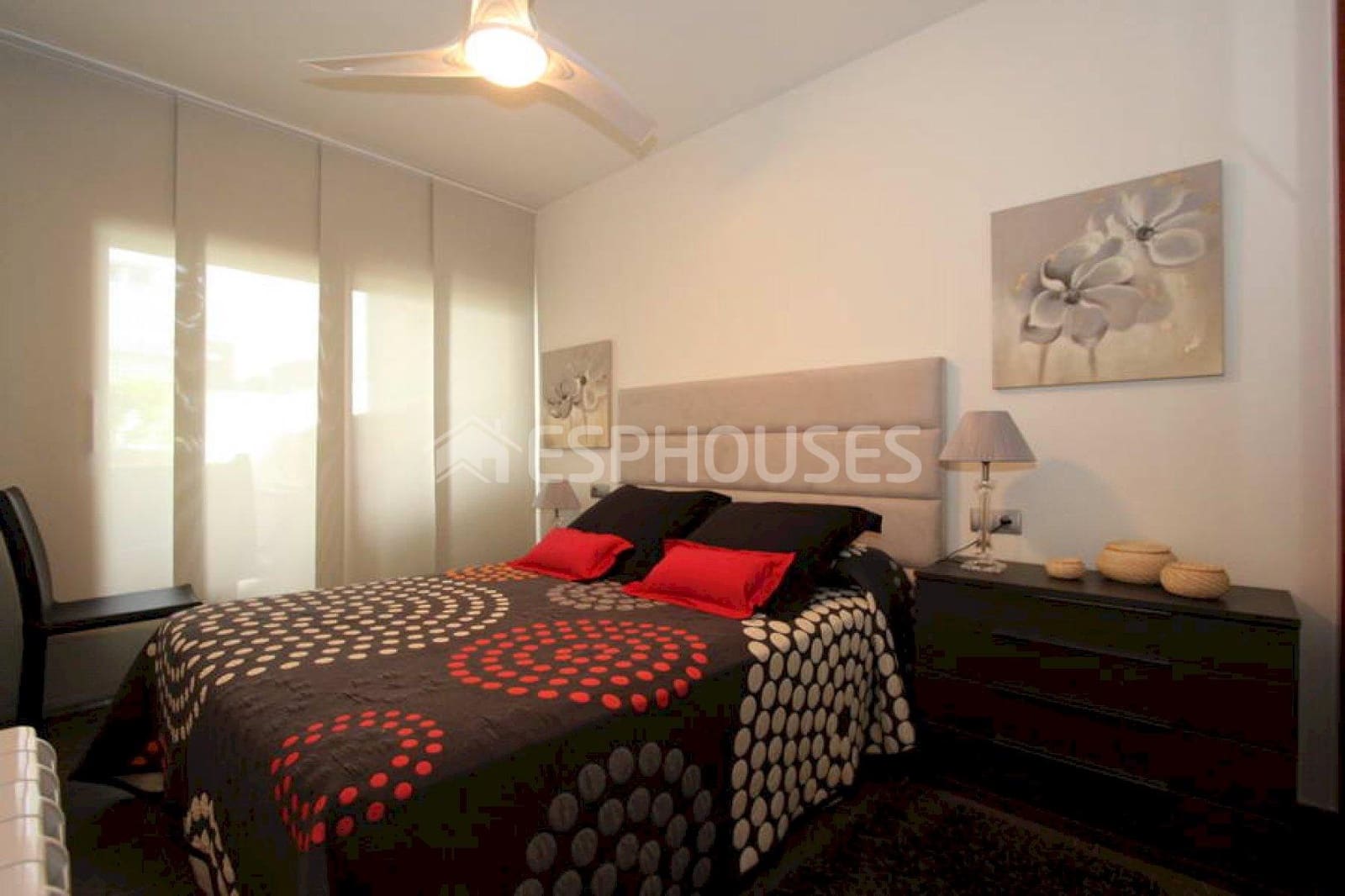 6 bedroom Bungalow for sale in Guardamar del Segura with pool garage - € 650,000 (Ref: 9445140)