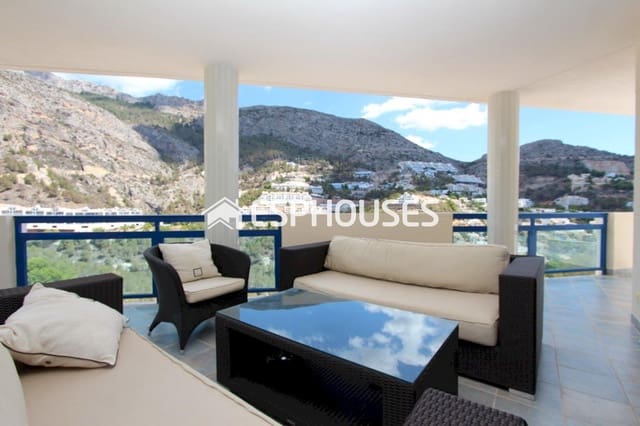 Chalet de 2 habitaciones en Altea en venta - 890.000 € (Ref: 9445142)