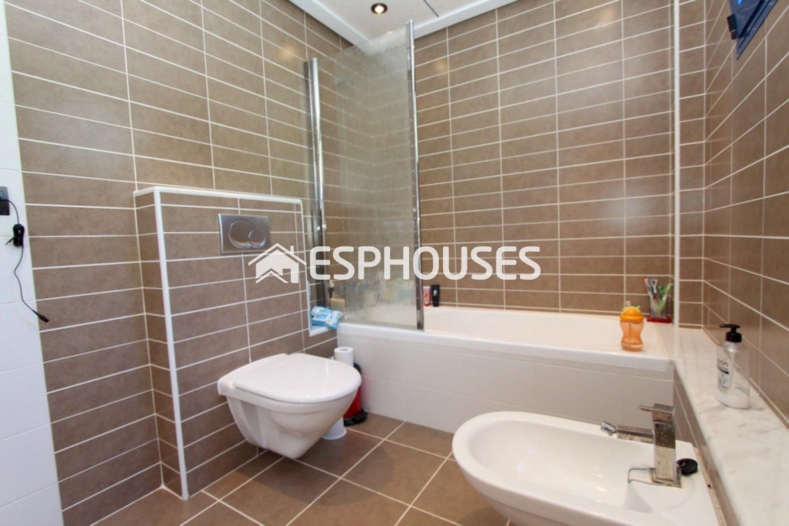 Chalet de 2 habitaciones en Altea en venta - 890.000 € (Ref: 9445142)