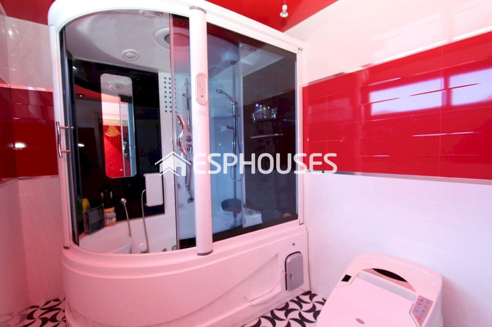 Chalet de 2 habitaciones en Altea en venta - 890.000 € (Ref: 9445142)