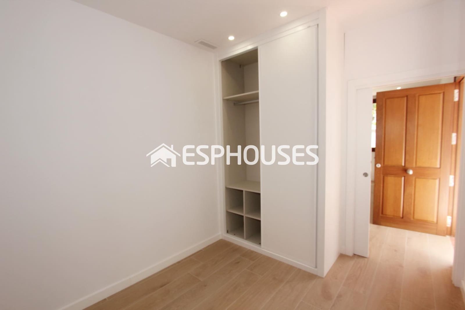 2 slaapkamer Appartement te koop in Altea met garage - € 328.000 (Ref: 9445149)