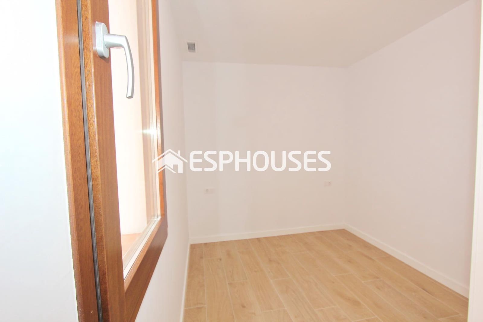 2 slaapkamer Appartement te koop in Altea met garage - € 328.000 (Ref: 9445149)