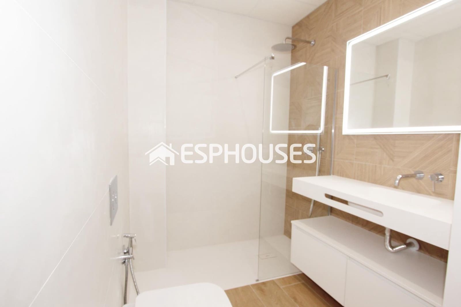 2 slaapkamer Appartement te koop in Altea met garage - € 328.000 (Ref: 9445149)