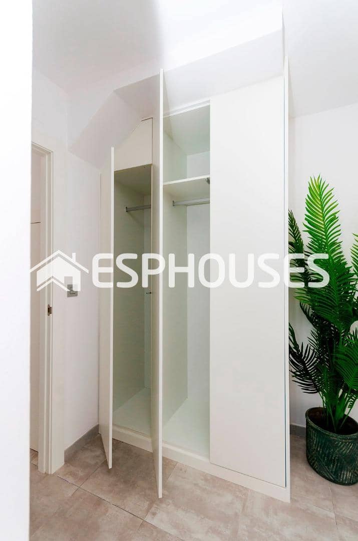 3 sovrum Villa till salu i Torrevieja med pool garage - 409 000 € (Ref: 9445151)