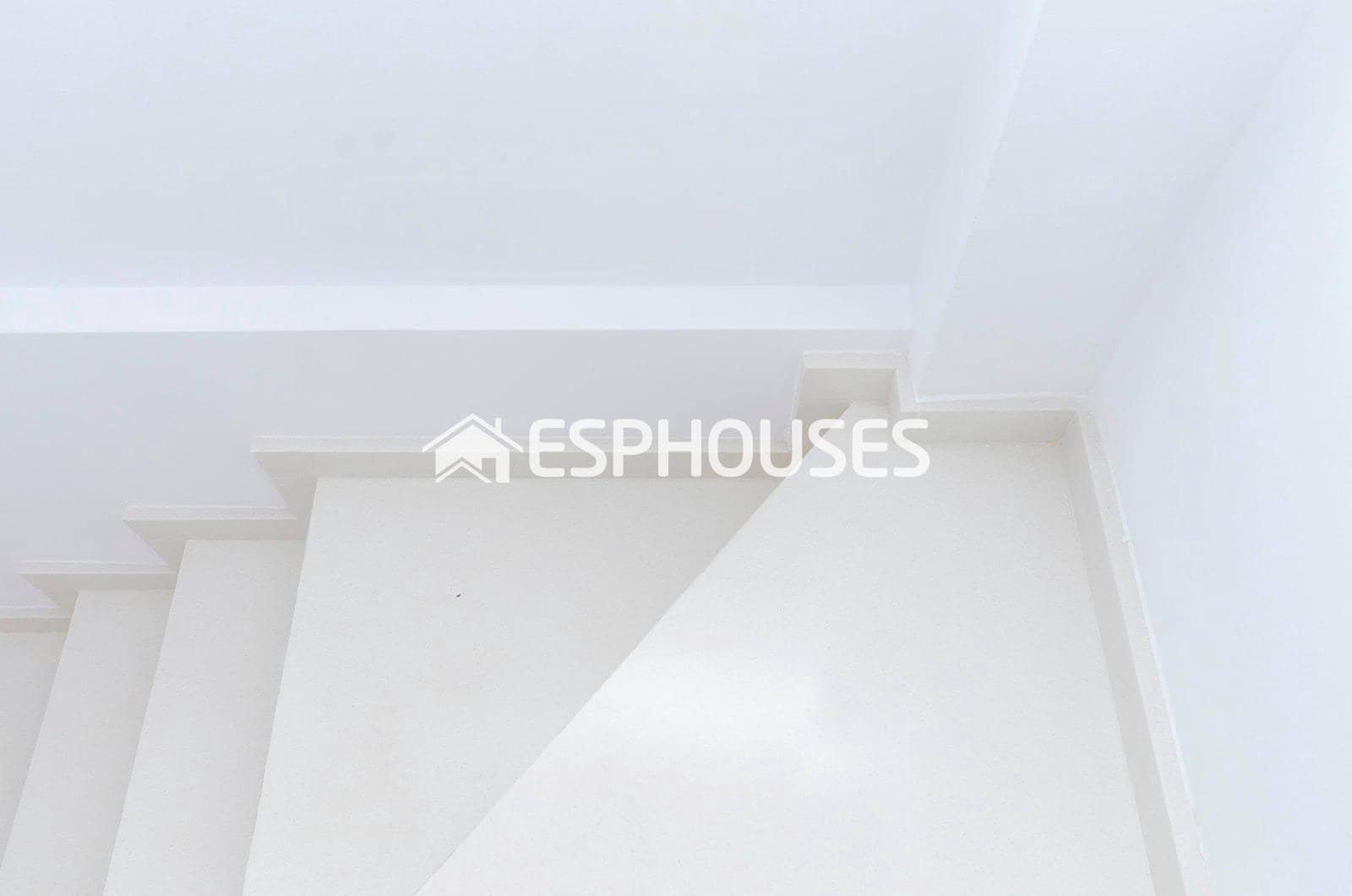 3 sovrum Villa till salu i Torrevieja med pool garage - 409 000 € (Ref: 9445151)