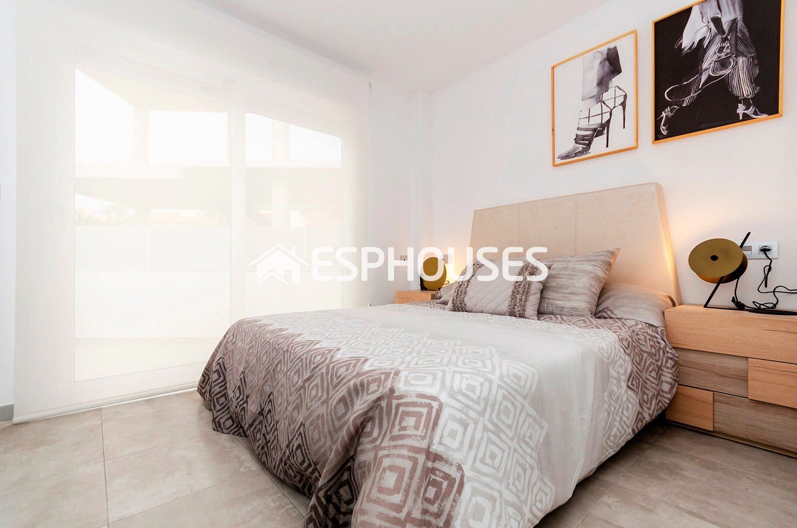 3 bedroom Villa for sale in Torrevieja with pool - € 409,000 (Ref: 9445151)