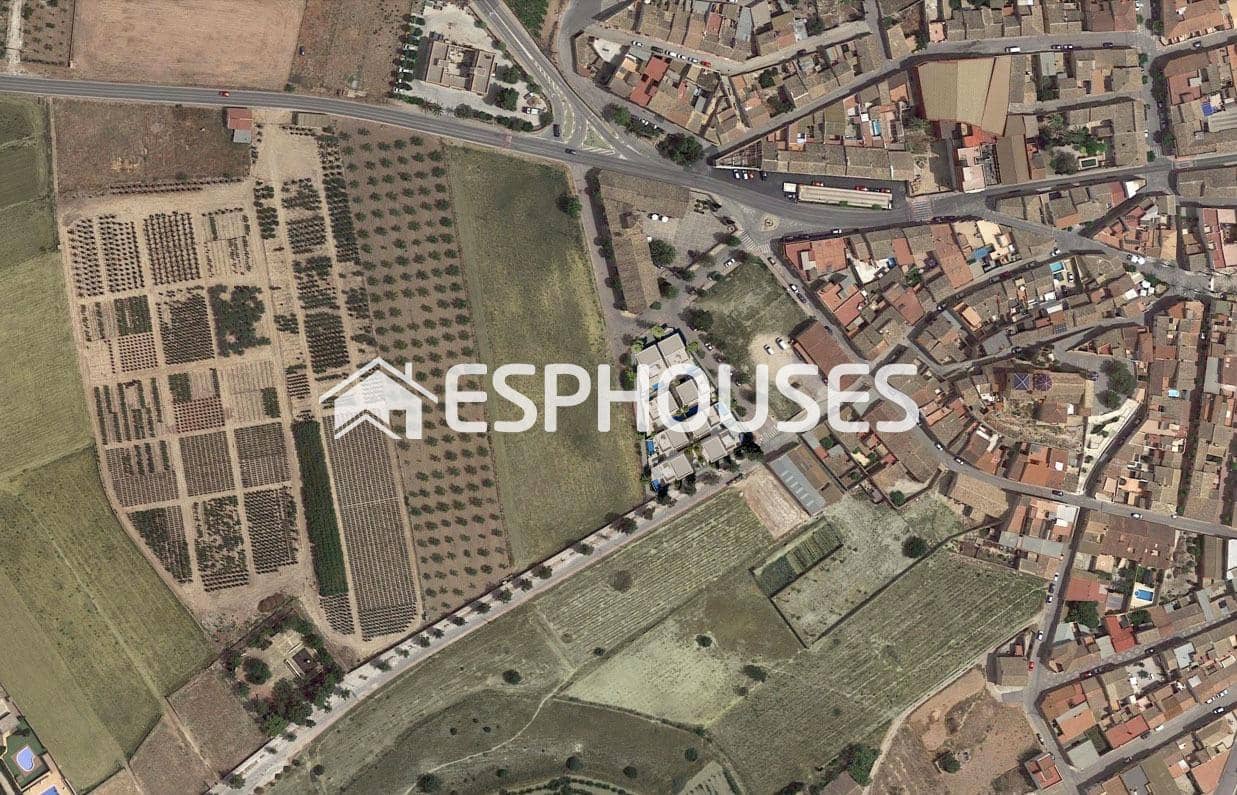 Chalet de 3 habitaciones en Hondón de las Nieves en venta con piscina garaje - 357.500 € (Ref: 9445165)