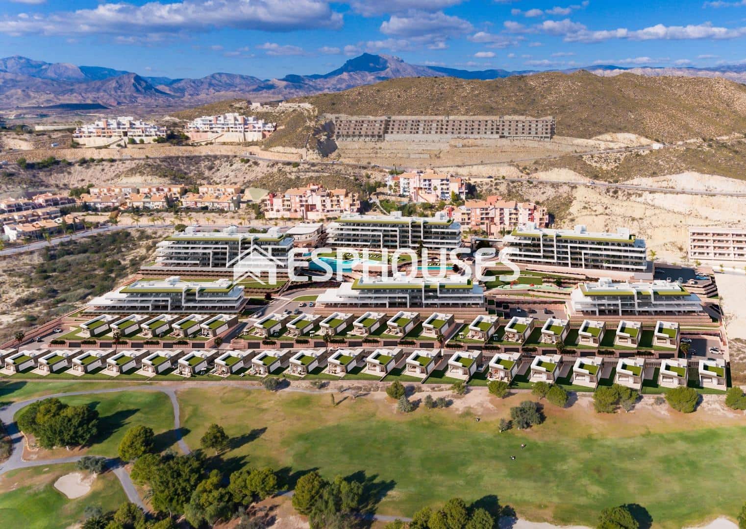 Chalet de 3 habitaciones en Muchamiel / Mutxamel en venta con piscina garaje - 550.000 € (Ref: 9445176)