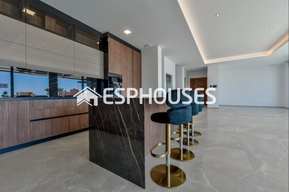 4 slaapkamer Villa te koop in Finestrat met zwembad garage - € 2.100.000 (Ref: 9445207)