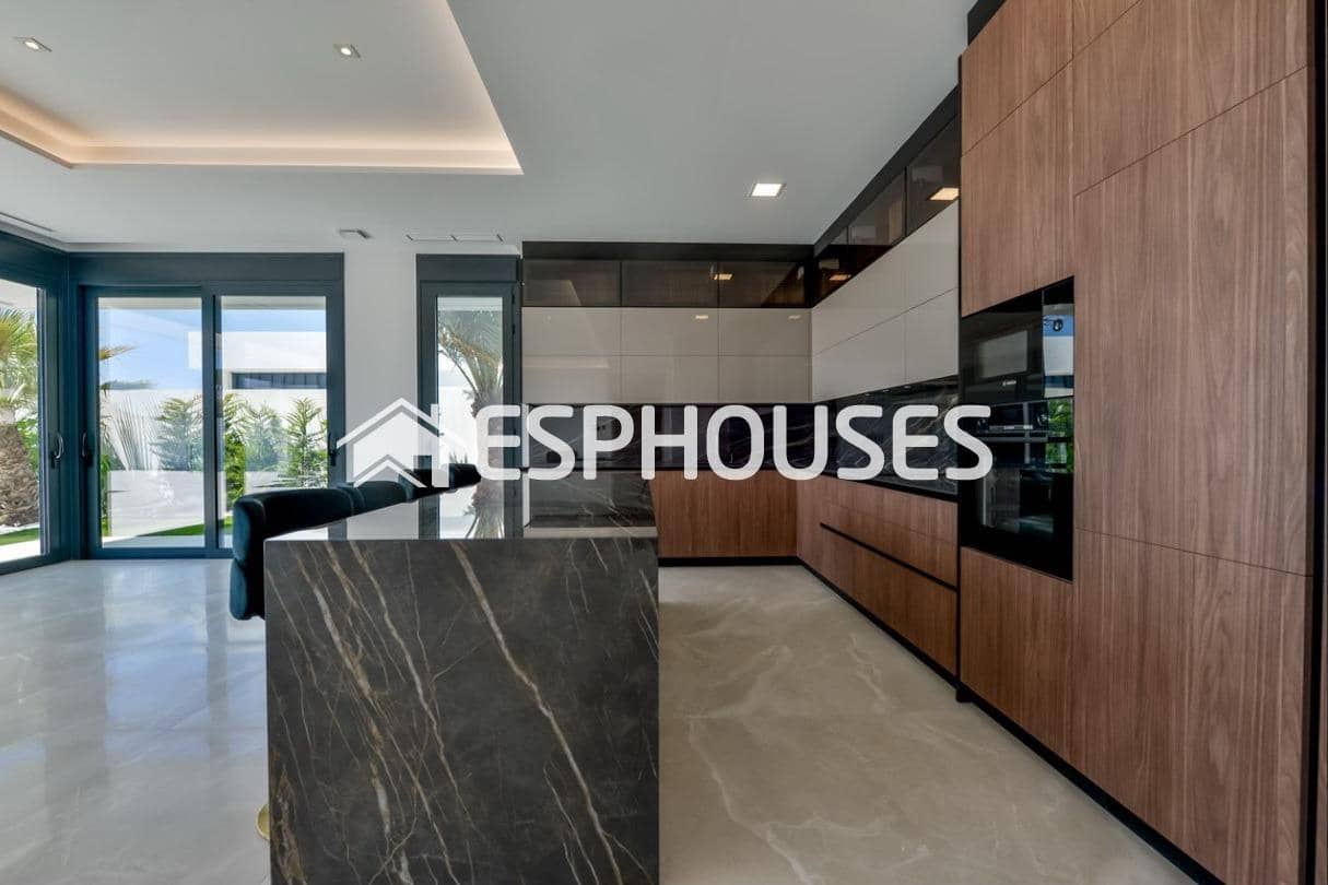 4 slaapkamer Villa te koop in Finestrat met zwembad garage - € 2.100.000 (Ref: 9445207)