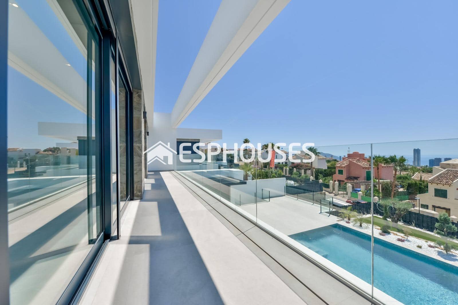 4 slaapkamer Villa te koop in Finestrat met zwembad garage - € 2.100.000 (Ref: 9445207)