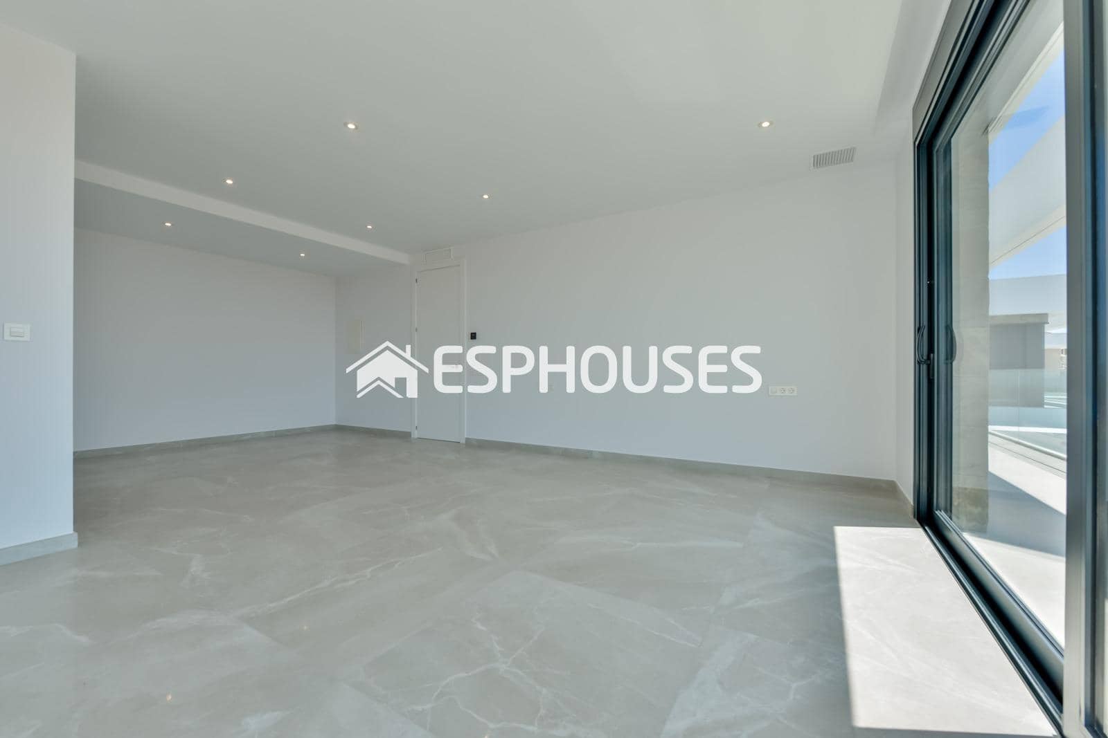 4 slaapkamer Villa te koop in Finestrat met zwembad garage - € 2.100.000 (Ref: 9445207)