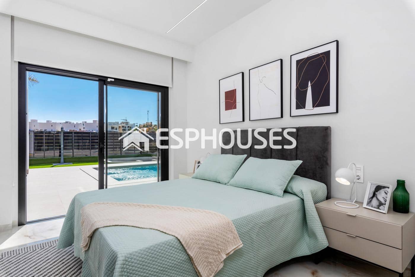 Chalet de 3 habitaciones en Algorfa en venta con piscina garaje - 600.000 € (Ref: 9445208)