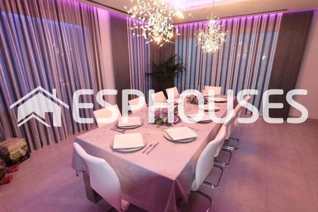 4 chambre Villa/Maison à vendre à Calpe / Calp avec piscine garage - 1 890 000 € (Ref: 9445212)