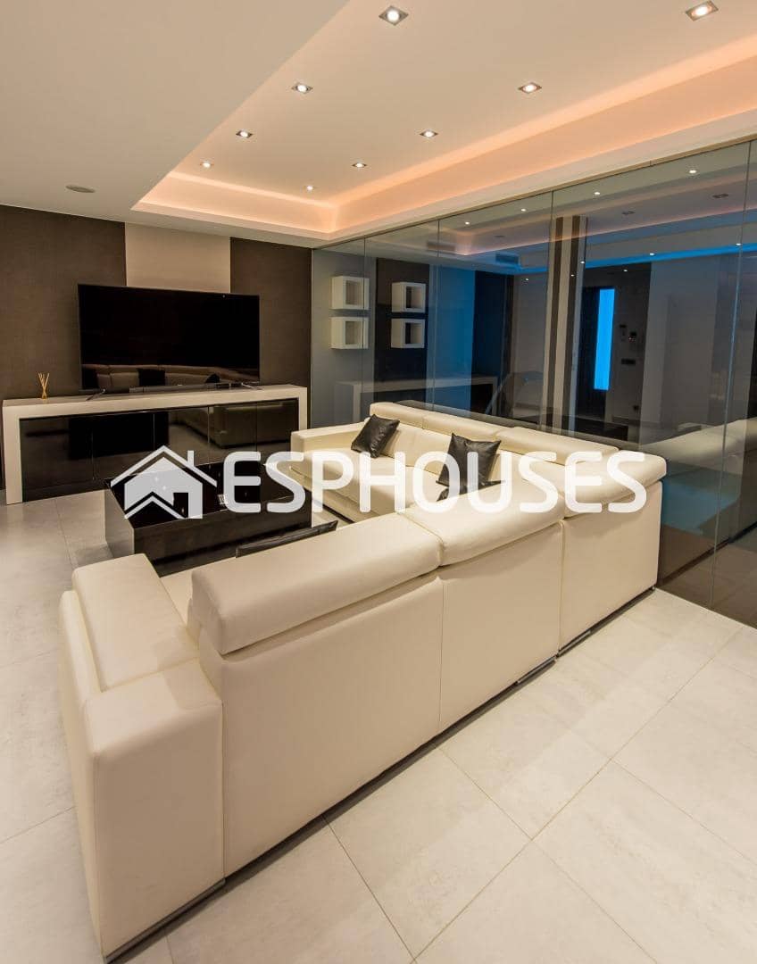 4 chambre Villa/Maison à vendre à Calpe / Calp avec piscine garage - 1 890 000 € (Ref: 9445212)