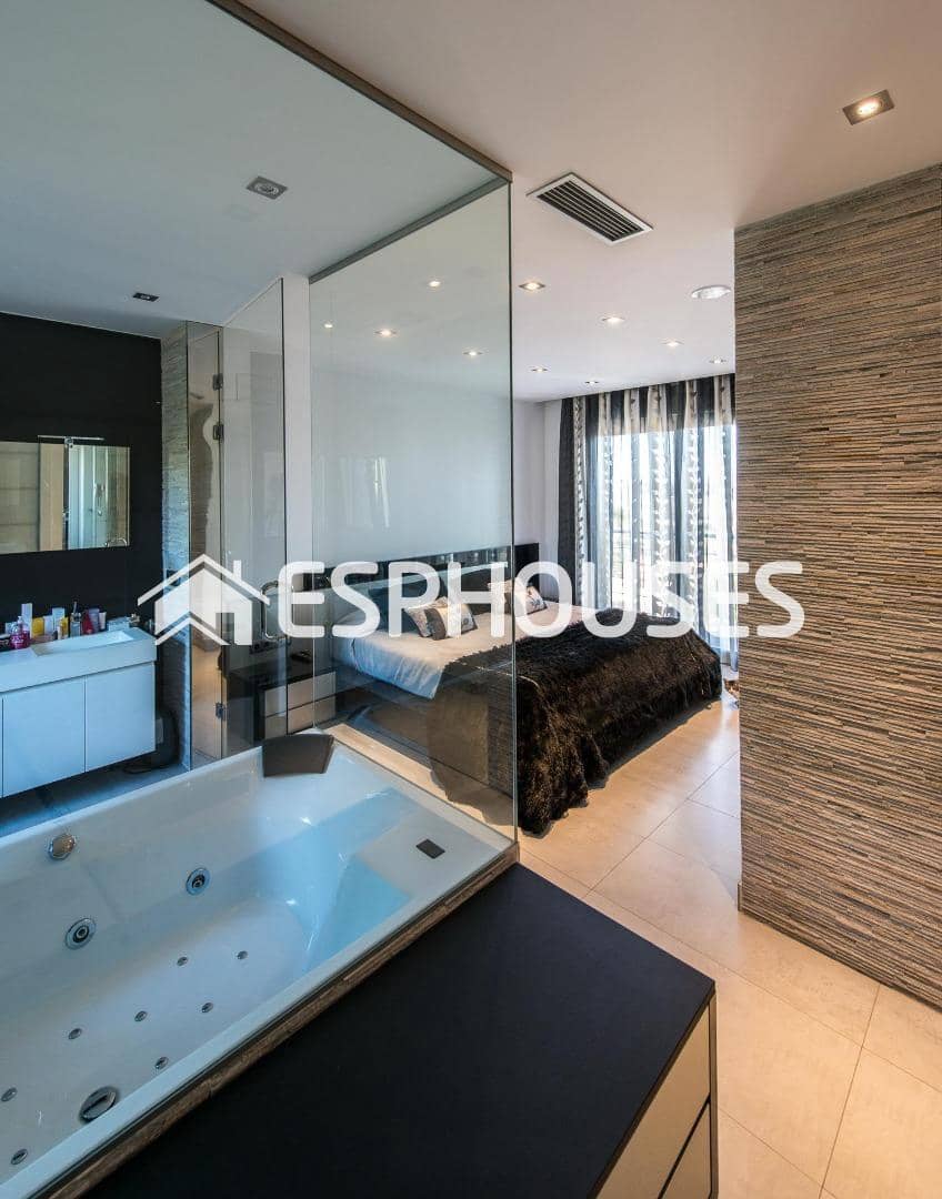 4 chambre Villa/Maison à vendre à Calpe / Calp avec piscine garage - 1 890 000 € (Ref: 9445212)