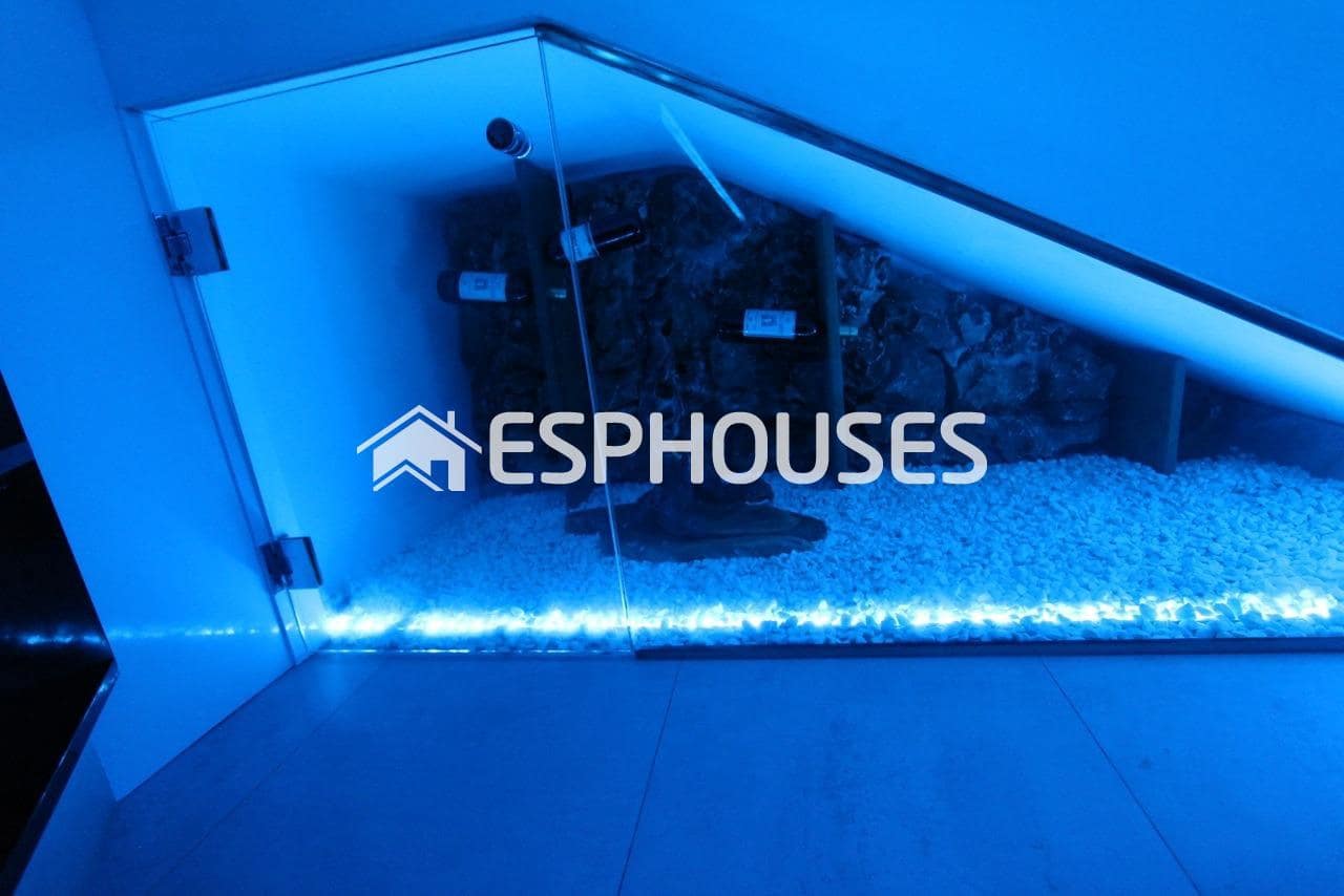 4 chambre Villa/Maison à vendre à Calpe / Calp avec piscine garage - 1 890 000 € (Ref: 9445212)