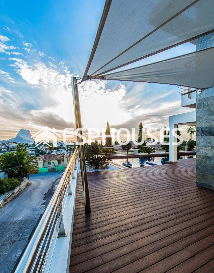 4 chambre Villa/Maison à vendre à Calpe / Calp avec piscine garage - 1 890 000 € (Ref: 9445212)