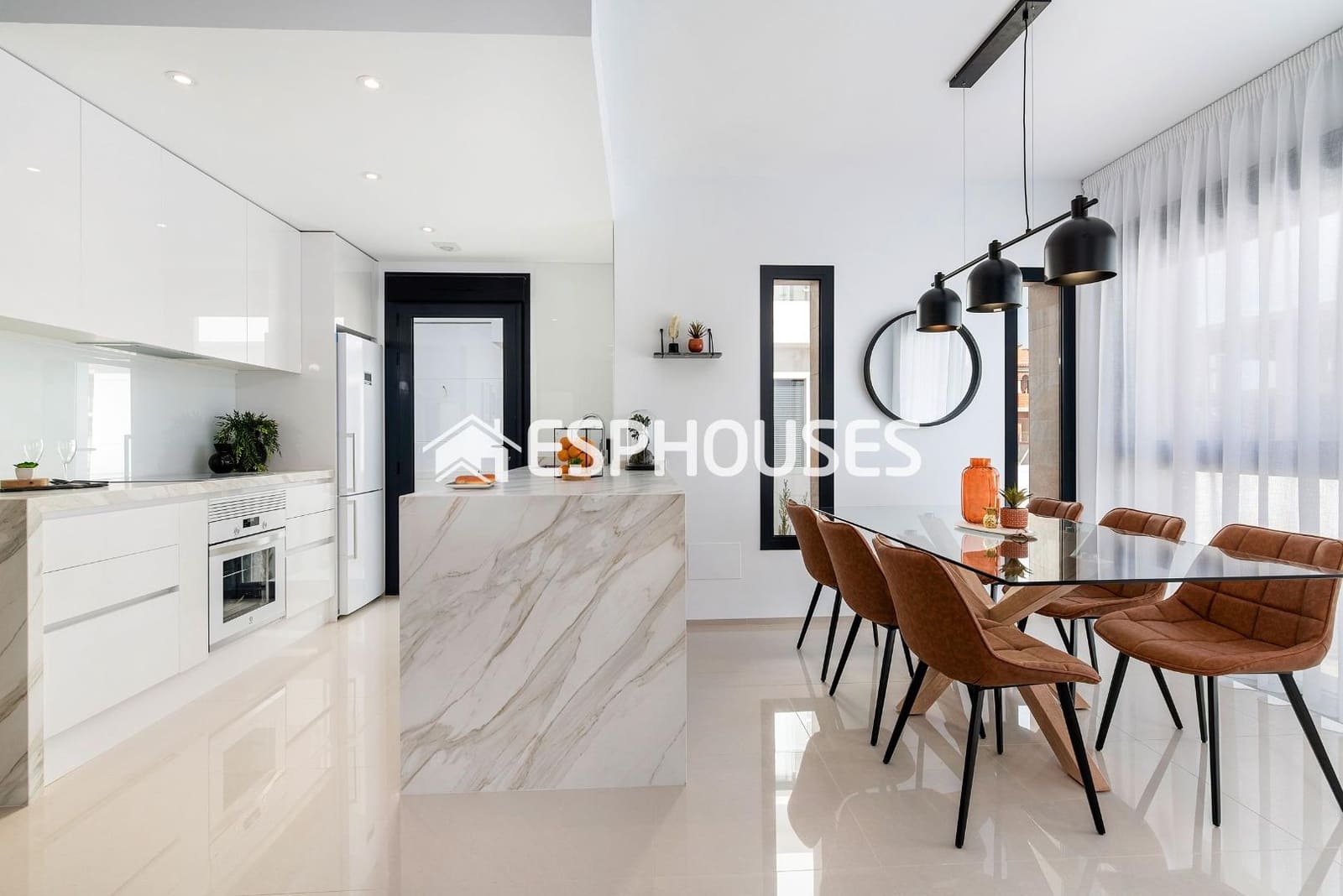 3 slaapkamer Villa te koop in Los Alcazares met zwembad garage - € 544.841 (Ref: 9445218)