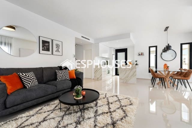 3 soveværelse Villa til salg i Centro, Los Alcázares med swimmingpool - € 544.841 (Ref: 9445218)