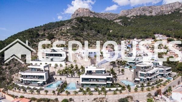 4 slaapkamer Villa te koop in Calpe / Calp met zwembad garage - € 1.850.000 (Ref: 9445219)
