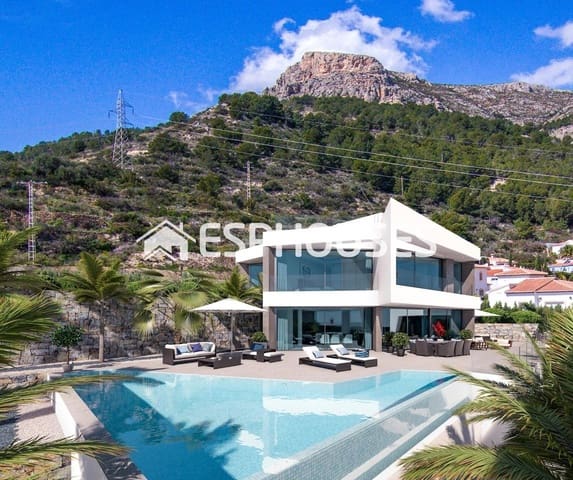 4 bedroom Villa for sale in Oltamar - Cucarres, Calpe / Calp with pool garage - € 1,850,000 (Ref: 9445219)
