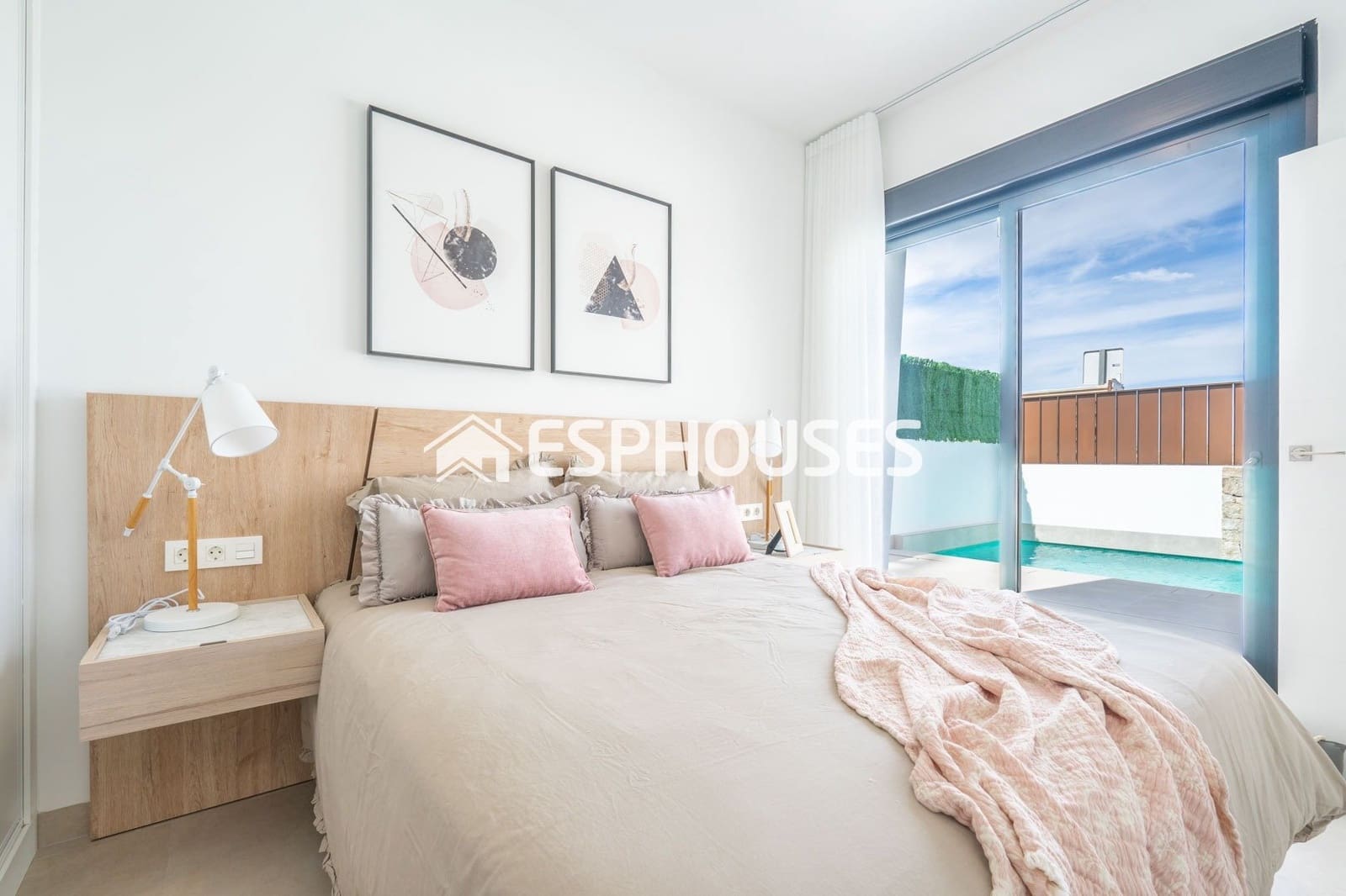 3 soverom Villa til salgs i Roldan med svømmebasseng - € 379 950 (Ref: 9445221)