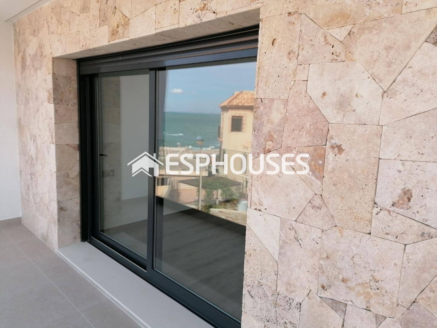 3 chambre Villa/Maison à vendre à La Mata avec piscine garage - 660 000 € (Ref: 9445236)