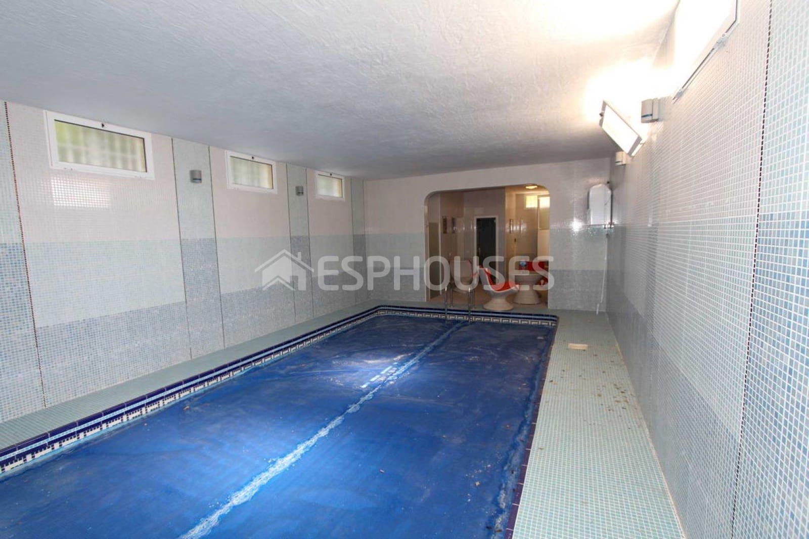 5 bedroom Villa for sale in Rojales with pool garage - € 980,000 (Ref: 9445238)