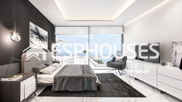 4 slaapkamer Villa te koop in Maryvilla, Calpe / Calp met zwembad garage - € 1.550.000 (Ref: 9445242)