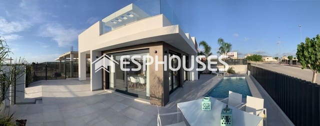 Chalet de 3 habitaciones en Daya Nueva en venta con garaje - 355.000 € (Ref: 9445245)