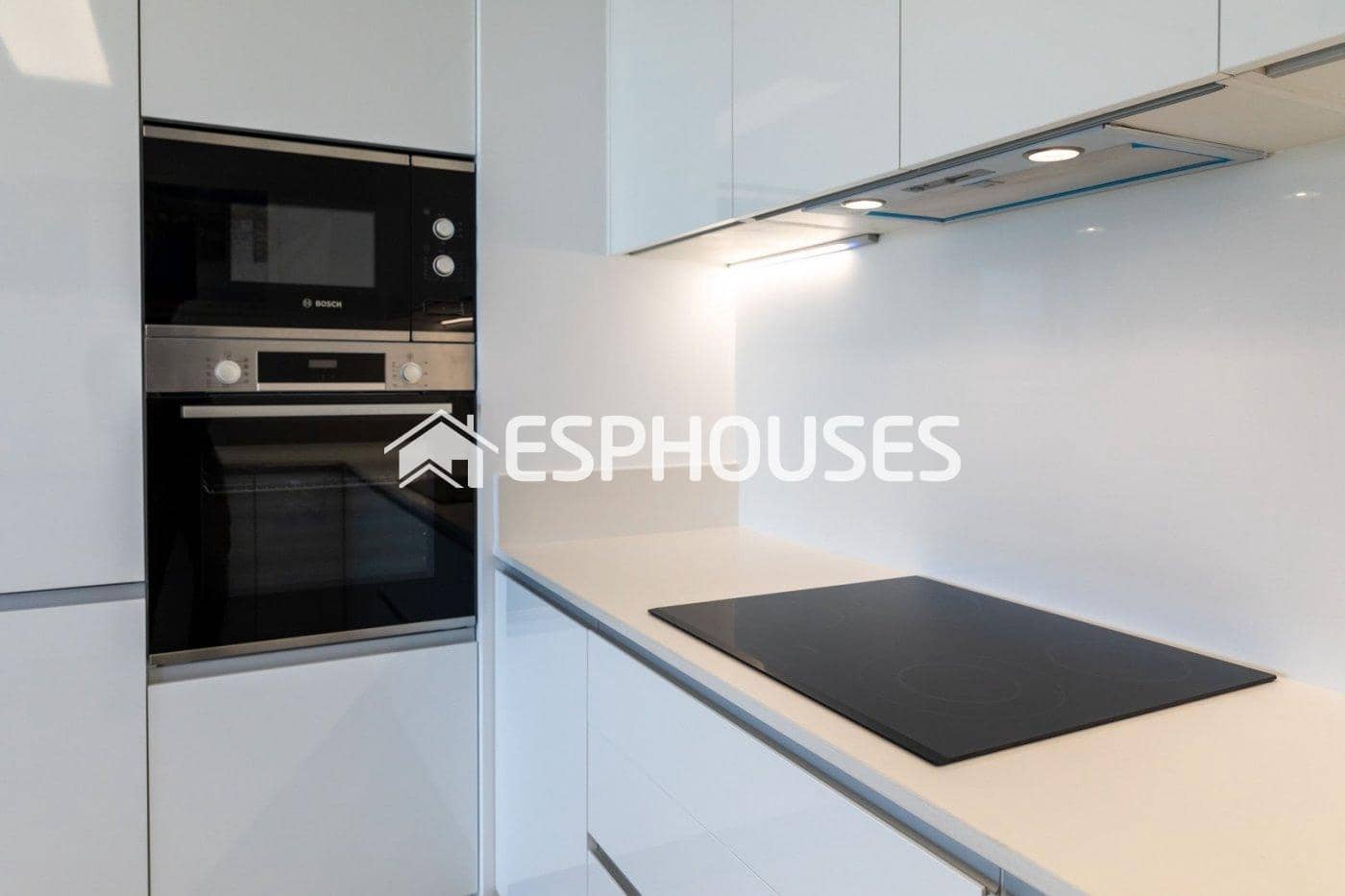 2 slaapkamer Appartement te koop in Santa Pola met zwembad garage - € 395.000 (Ref: 9445248)