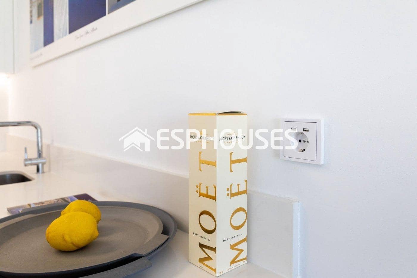 2 slaapkamer Appartement te koop in Santa Pola met zwembad garage - € 395.000 (Ref: 9445248)