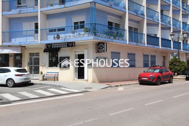 Erhverv til salg i Zona Pueblo, Guardamar del Segura - € 99.900 (Ref: 9445252)