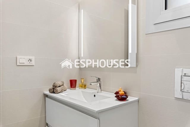 2 sovrum Lägenhet till salu i Villamartin, Orihuela med pool garage - 450 000 € (Ref: 9445259)