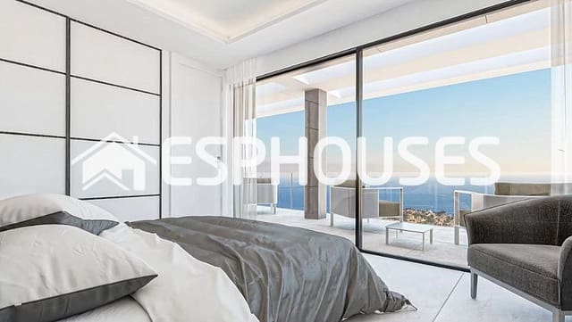 4 soveværelse Villa til salg i Oltamar - Cucarres, Calpe / Calp med swimmingpool garage - € 1.950.000 (Ref: 9445263)