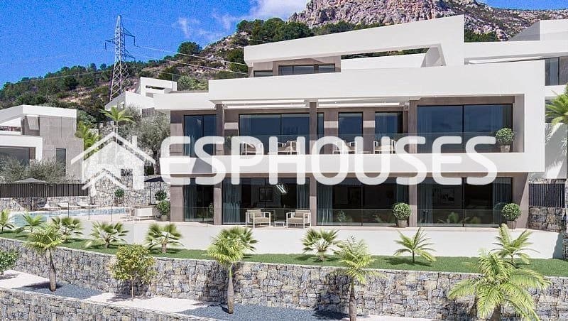 4 soveværelse Villa til salg i Calpe / Calp med swimmingpool garage - € 1.950.000 (Ref: 9445263)