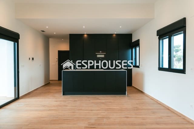 3 soverom Villa til salgs i Ubeda, Pinoso med svømmebasseng - € 465 000 (Ref: 9445265)