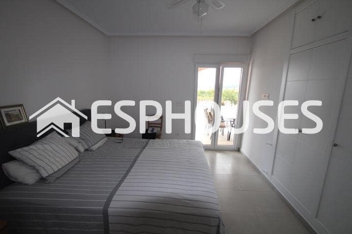 3 sovrum Villa till salu i Pinoso med garage - 339 000 € (Ref: 9445268)