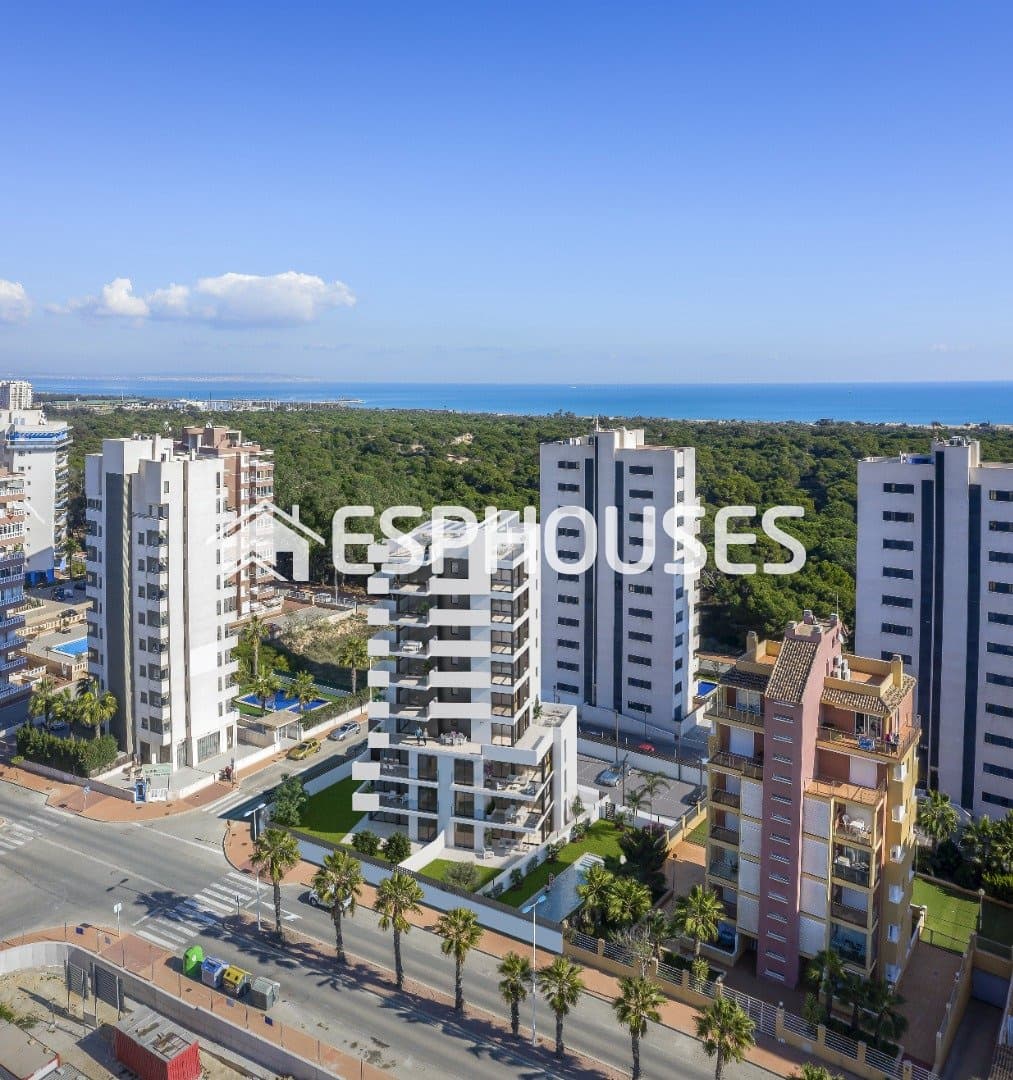 3 sypialnia Apartament na sprzedaż w Guardamar del Segura z basenem garażem - 386 000 € (Ref: 9445270)