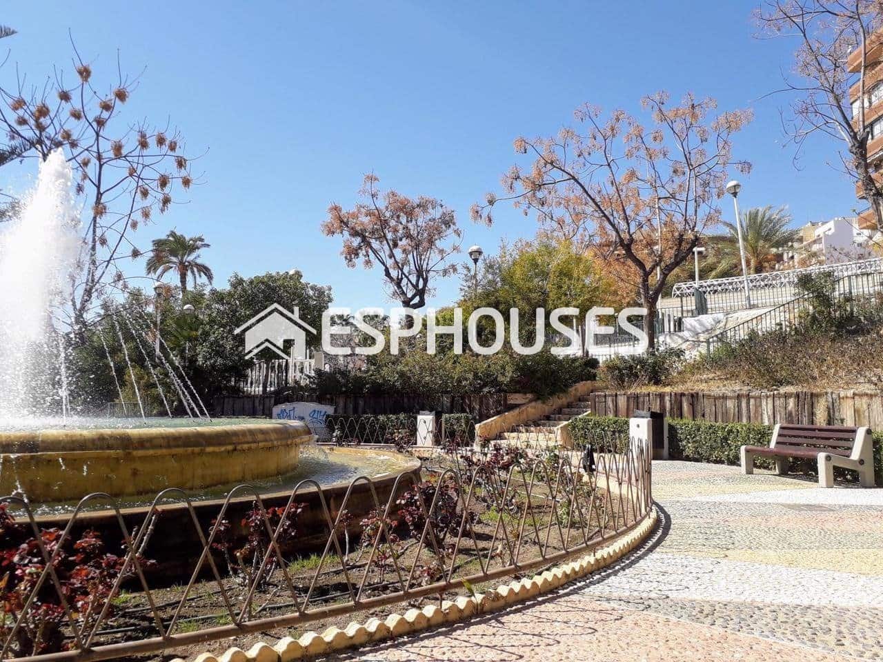 Chalet de 3 habitaciones en La Villajoyosa / Vila Joiosa en venta con piscina garaje - 885.000 € (Ref: 9445272)