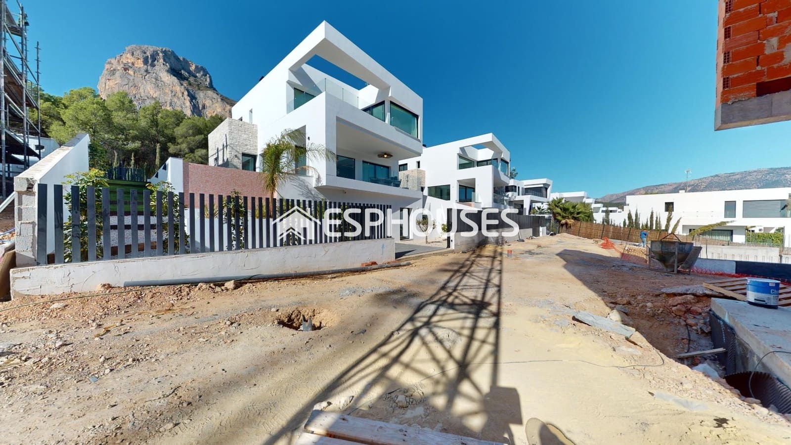 3 chambre Villa/Maison à vendre à Polop avec piscine garage - 740 000 € (Ref: 9445275)