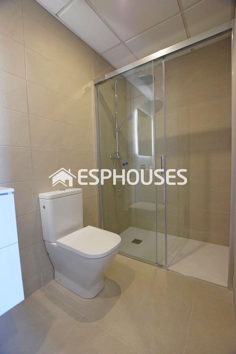 3 sovrum Lägenhet till salu i Torrevieja med pool garage - 530 000 € (Ref: 9445277)