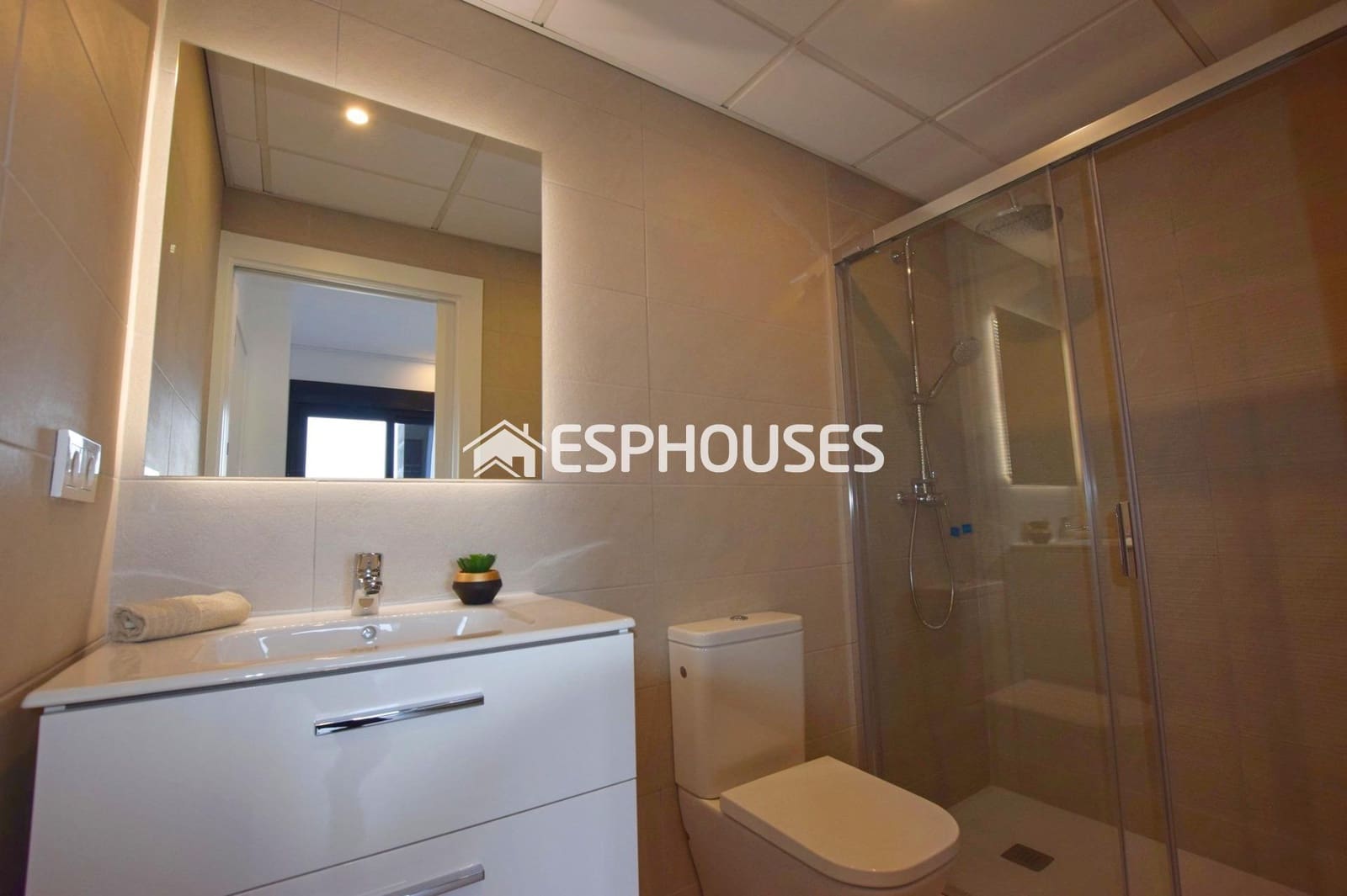 2 slaapkamer Appartement te koop in Torrevieja met zwembad garage - € 285.000 (Ref: 9445278)