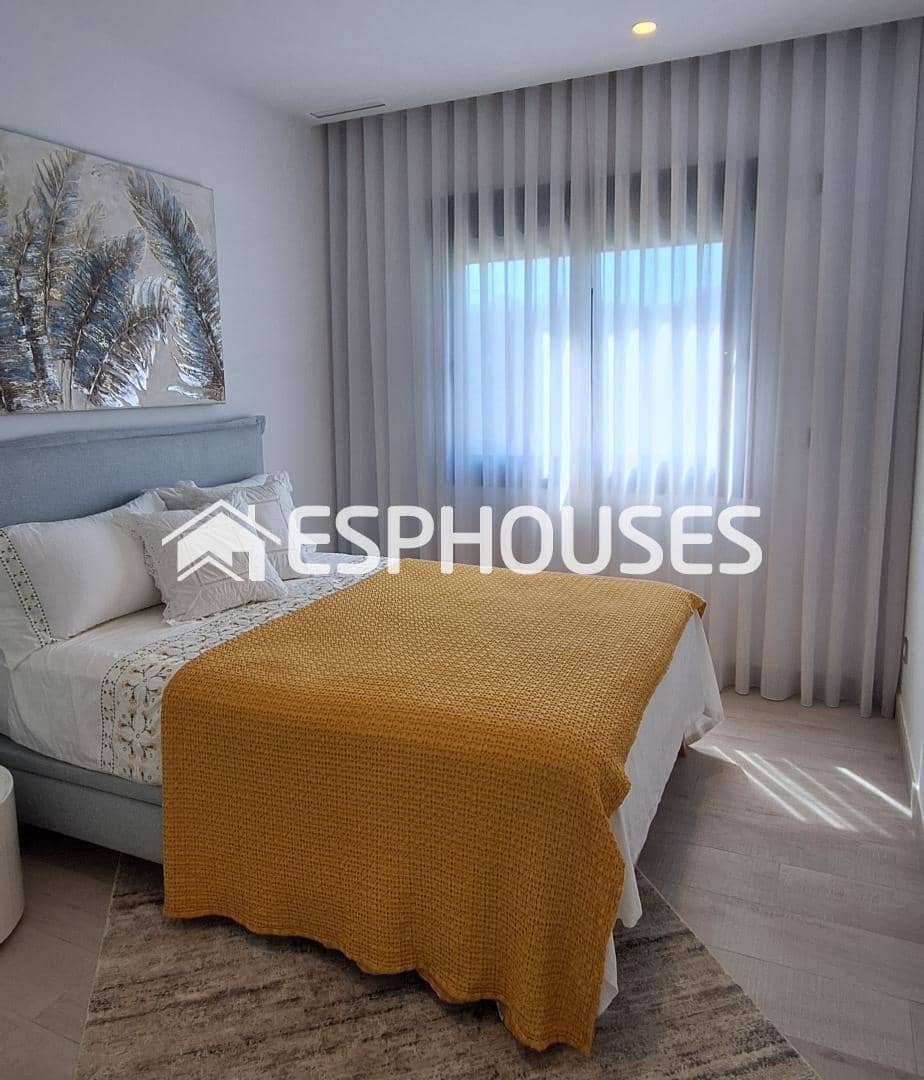 5 makuuhuone Huvila myytävänä paikassa Finestrat mukana uima-altaan 
autotalli - 1 100 000 € (Ref: 9445282)